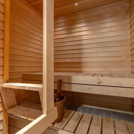 Apartmán Moonlight 402 - Private Sauna & Free Parking *